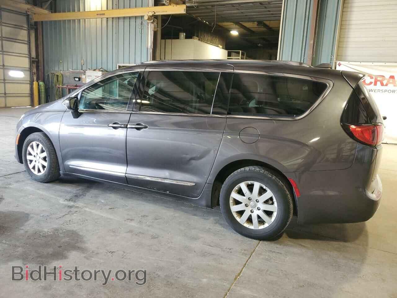 2019 CHRYSLER PACIFICA - VIN: 2C4RC1BG6KR673124 - Фото 2