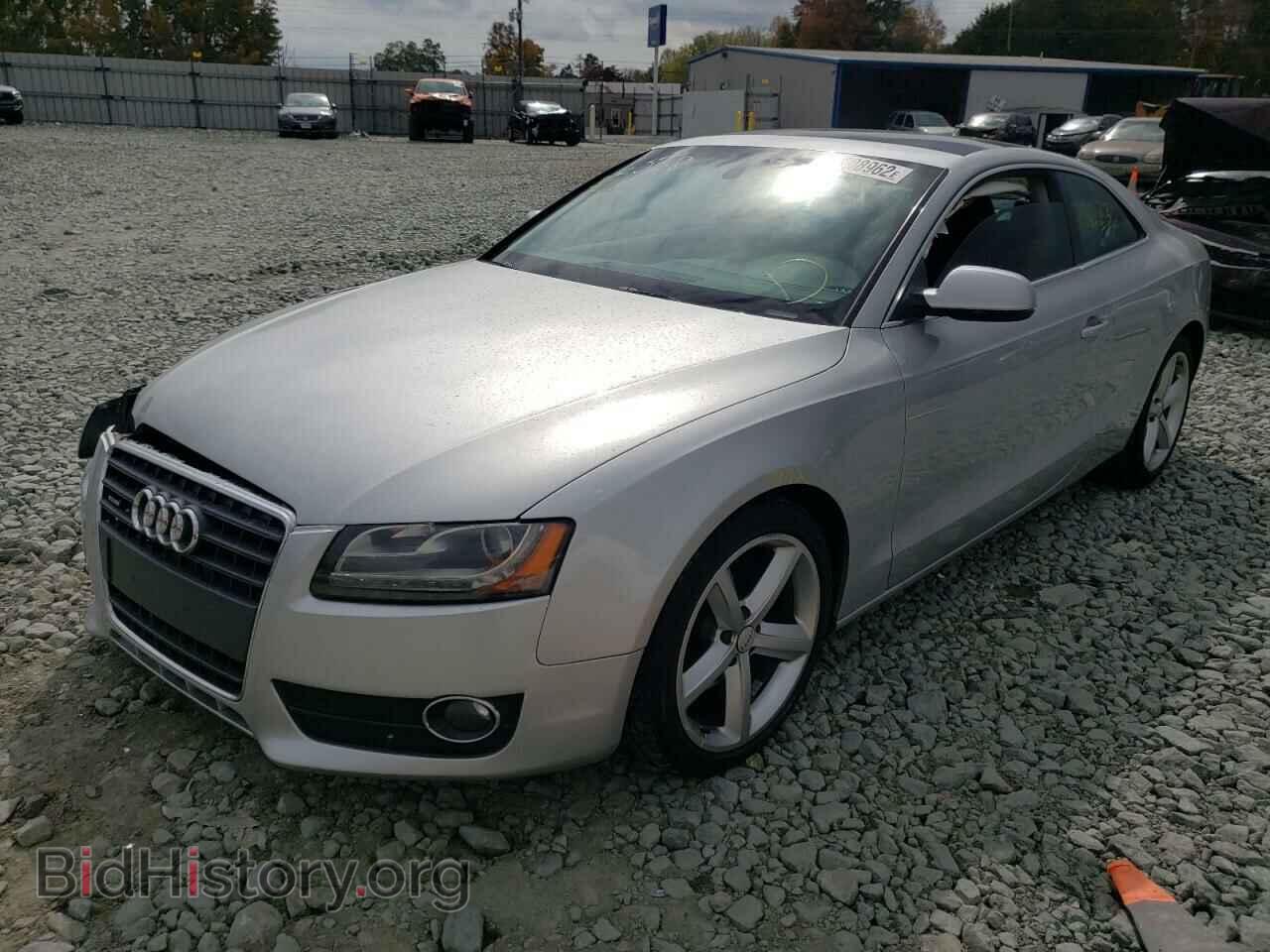 2010 AUDI A5 - VIN: WAULFAFR1AA036568 - Фото 2
