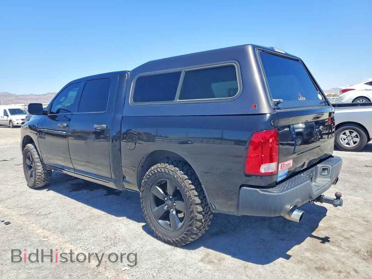 2017 RAM 1500 - VIN: 3C6RR7KT0HG689579 - Фото 2