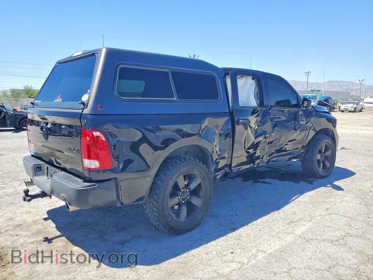 2017 RAM 1500 - VIN: 3C6RR7KT0HG689579 - Фото 3