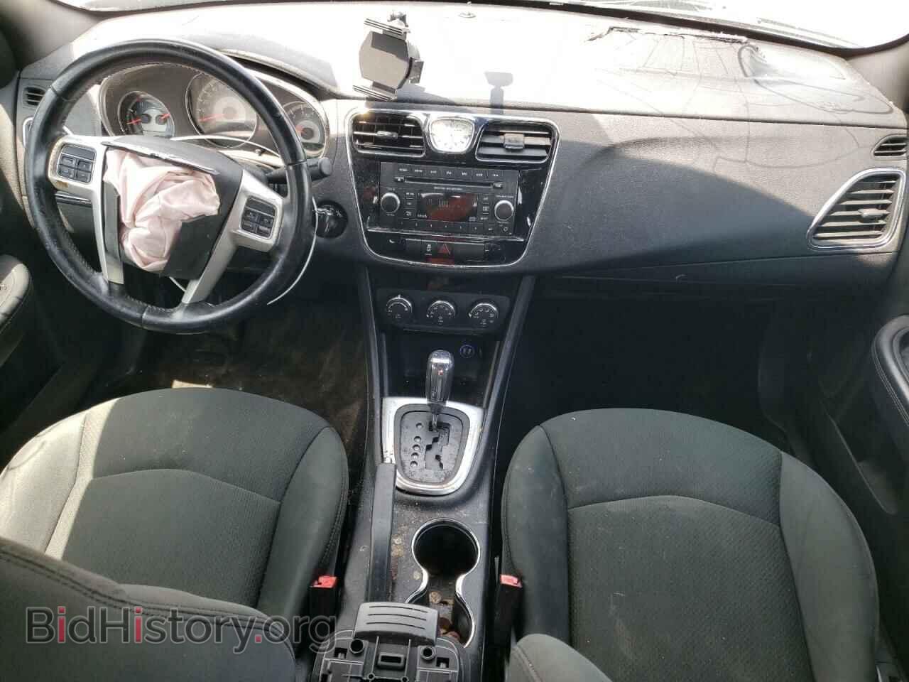 2012 CHRYSLER 200 - VIN: 1C3CCBBB0CN104059 - Фото 8
