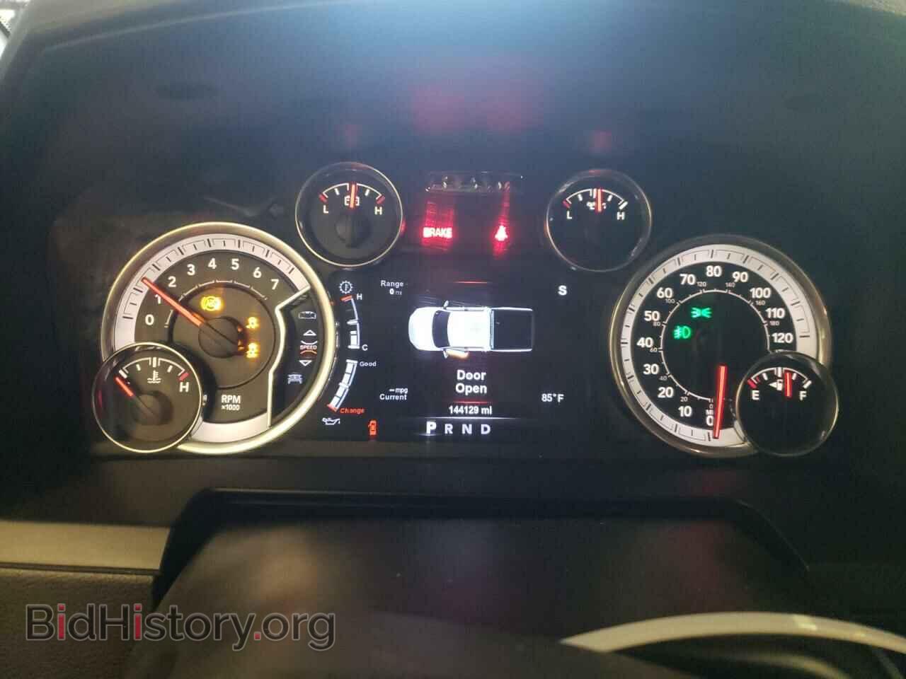 2015 RAM 2500 - VIN: 3C6TR5FJXFG692408 - Фото 9