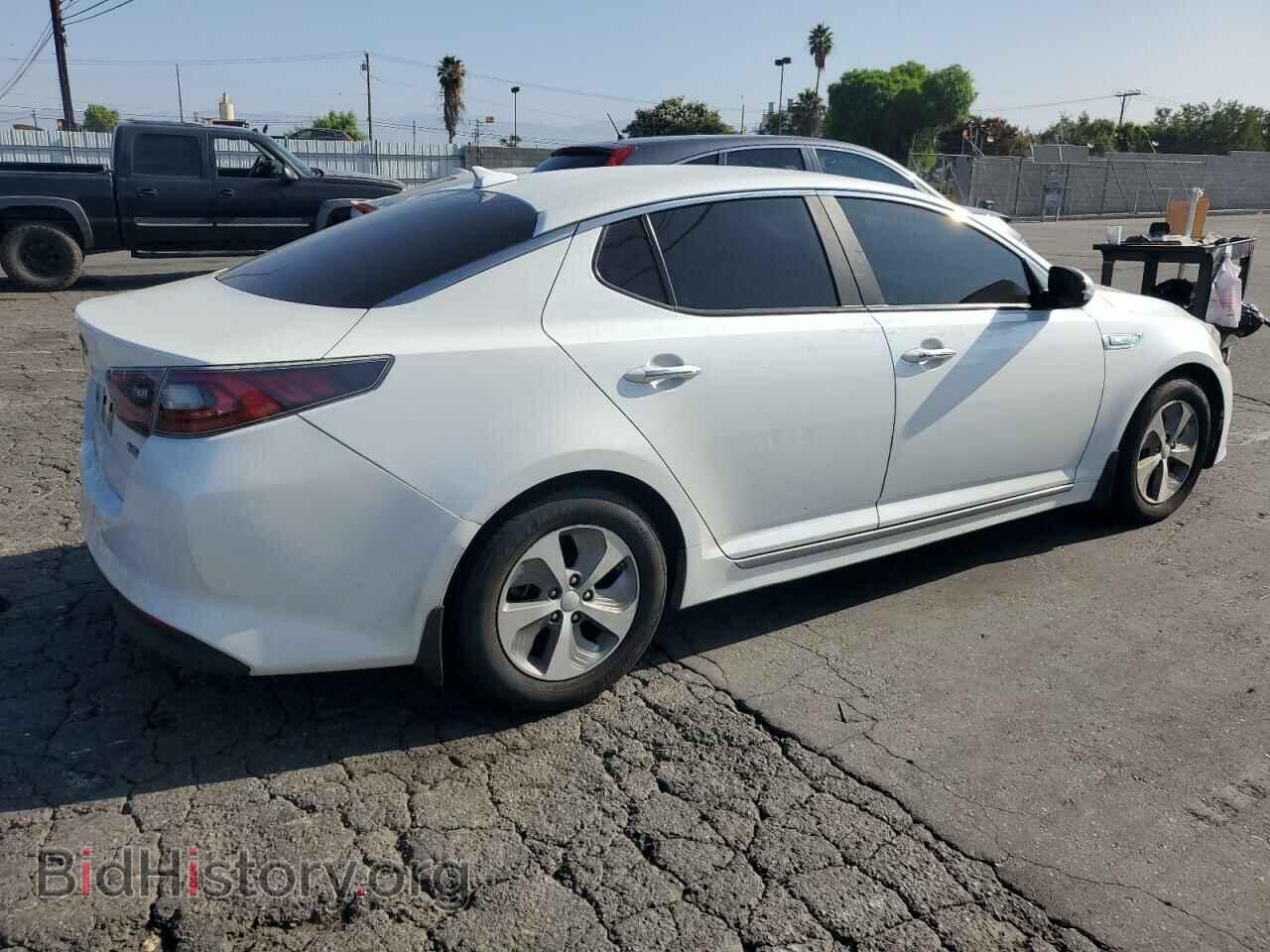 2014 KIA OPTIMA - VIN: KNAGM4AD8E5070977 - Фото 3