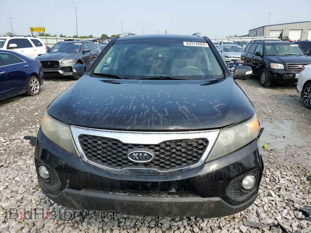 2011 KIA SORENTO - VIN: 5XYKTDA22BG159977 - Фото 5