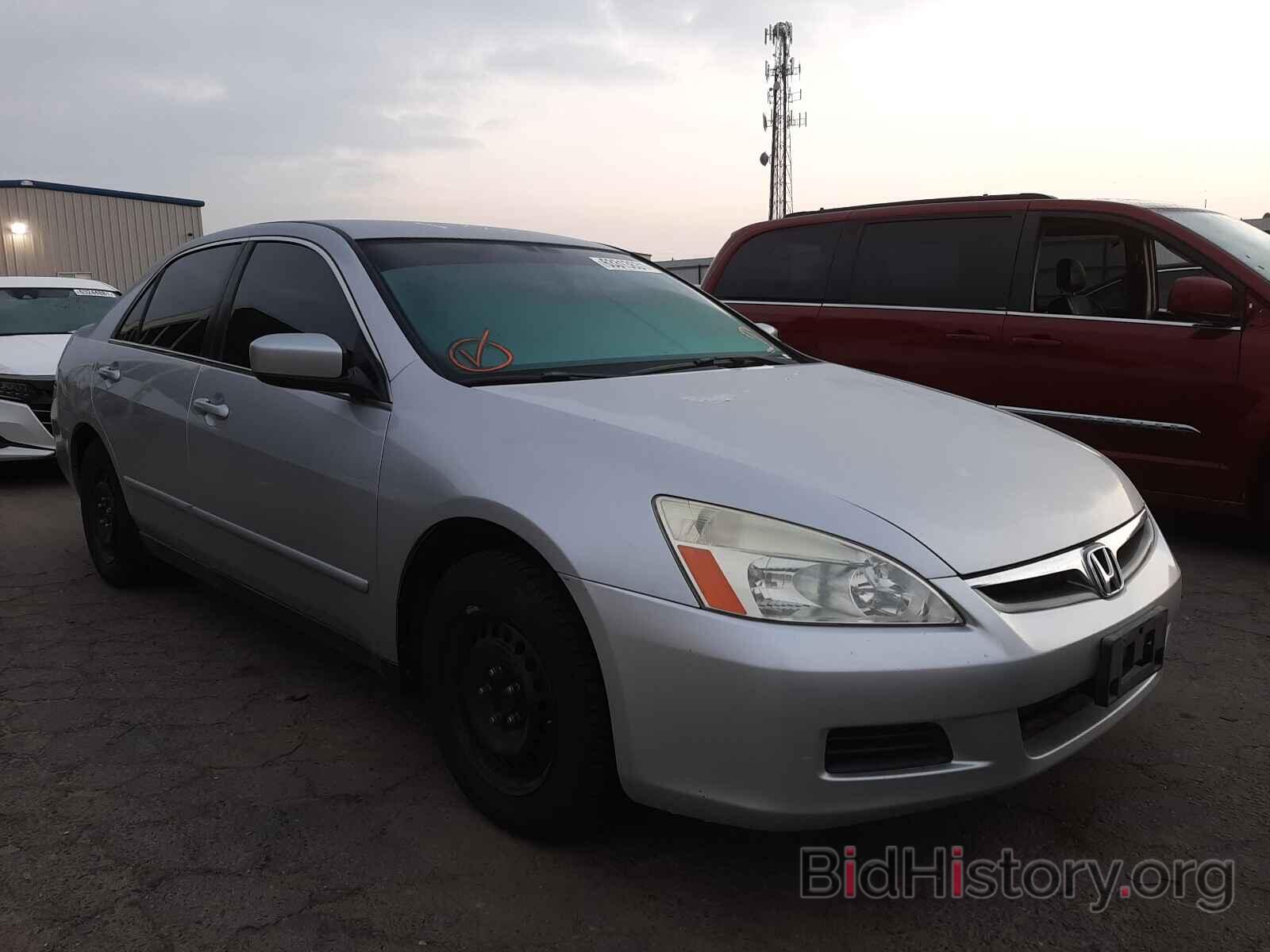 Photo 1HGCM56476A036832 - HONDA ACCORD 2006