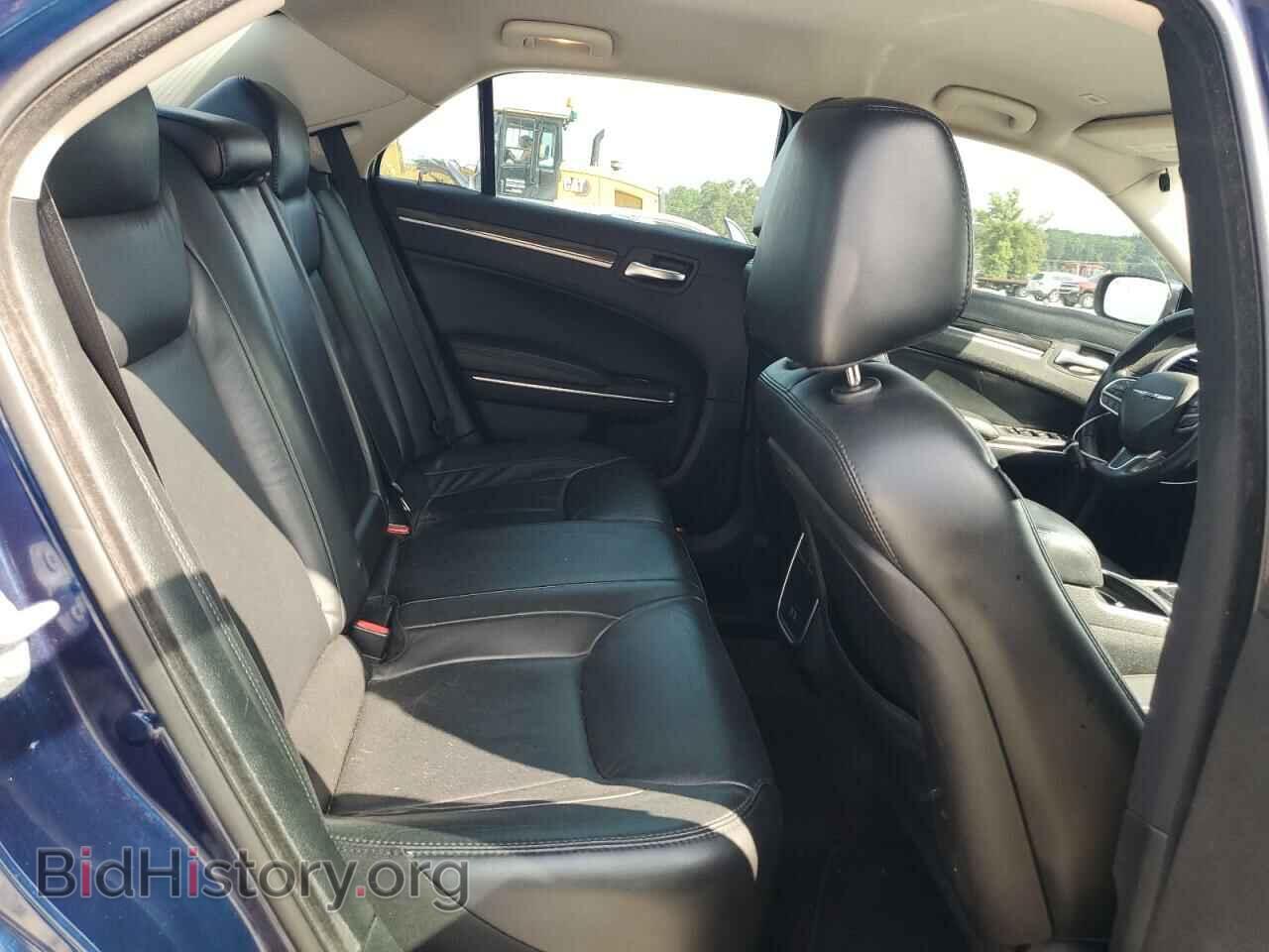 2017 CHRYSLER 300 - VIN: 2C3CCAAG9HH577286 - Фото 10