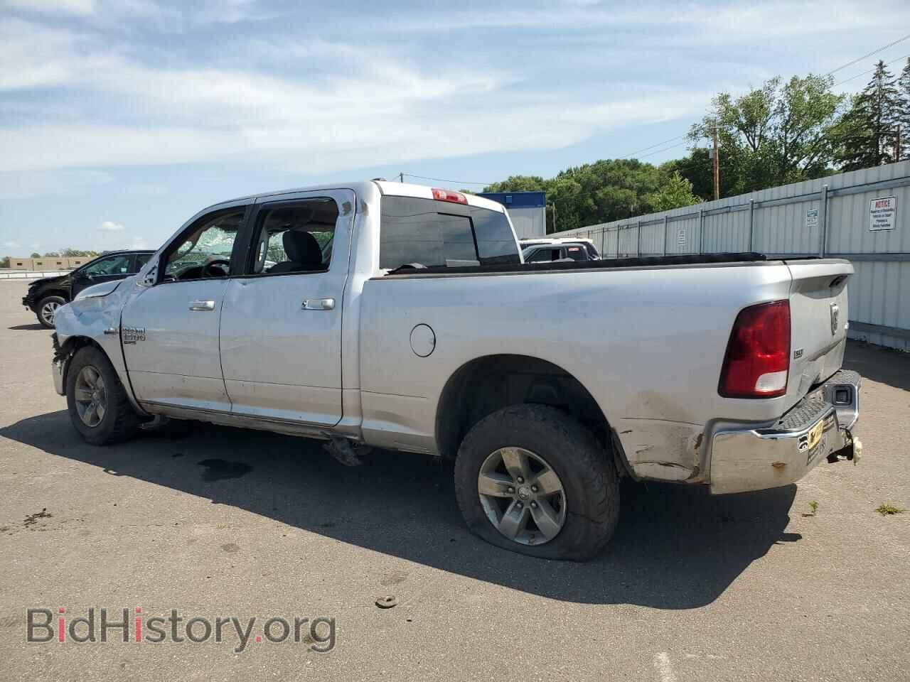 2019 RAM 1500 - VIN: 1C6RR7TT3KS576644 - Фото 2