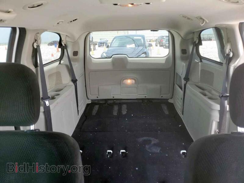 2016 Dodge CARAVAN (VIN 2C4RDGBG5GR182311) — photo 10 of 13