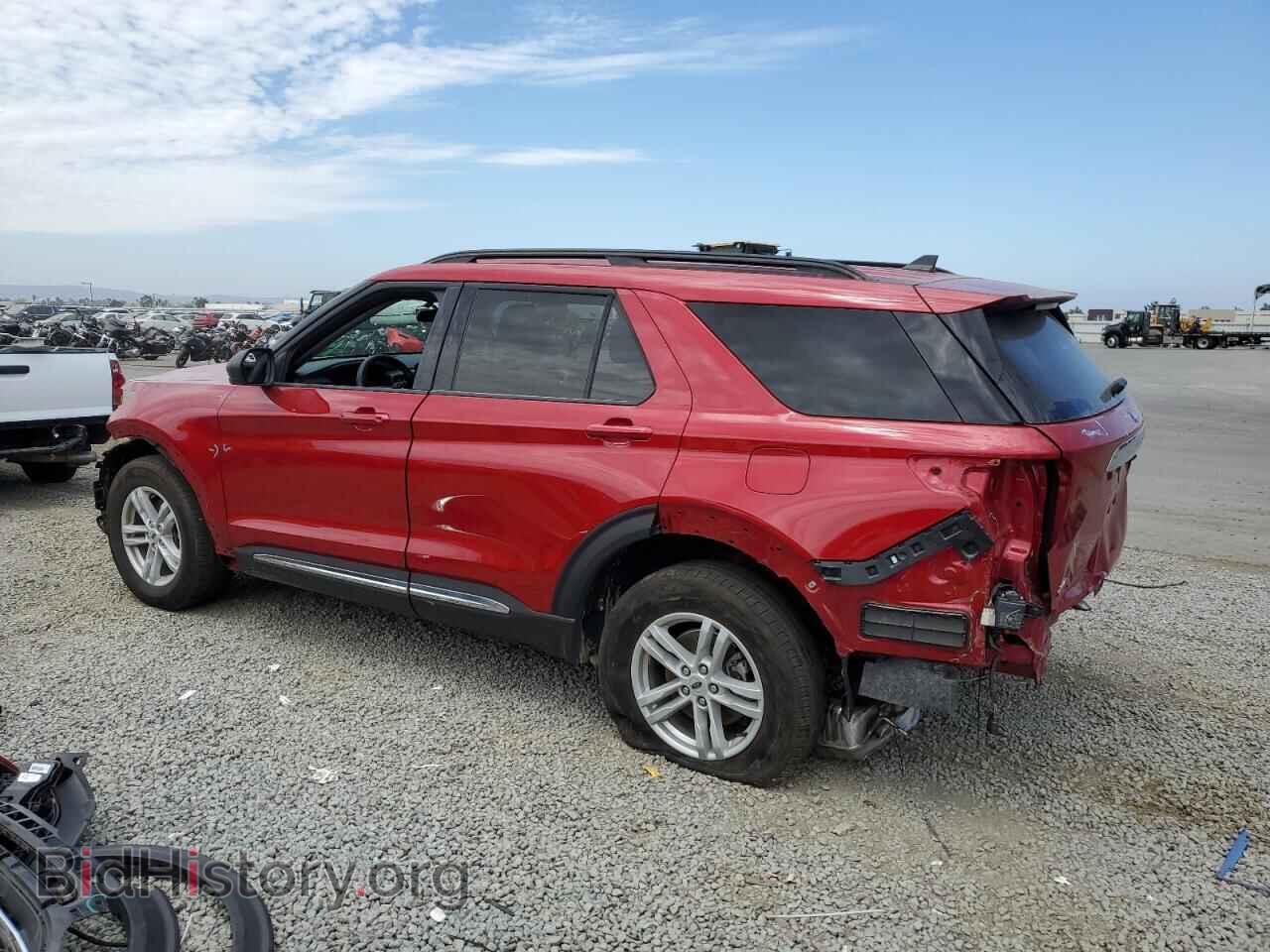 2024 FORD EXPLORER - VIN: 1FMSK7DH8RGA53766 - Photo 2