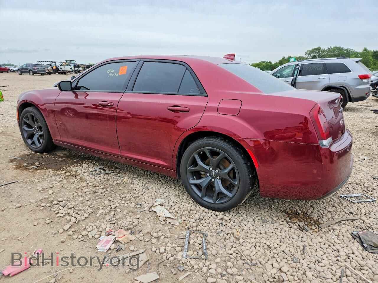2023 CHRYSLER 300 - VIN: 2C3CCABG9PH562140 - Photo 2