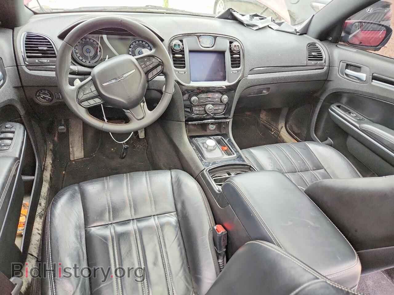 2023 CHRYSLER 300 - VIN: 2C3CCABG9PH562140 - Photo 8