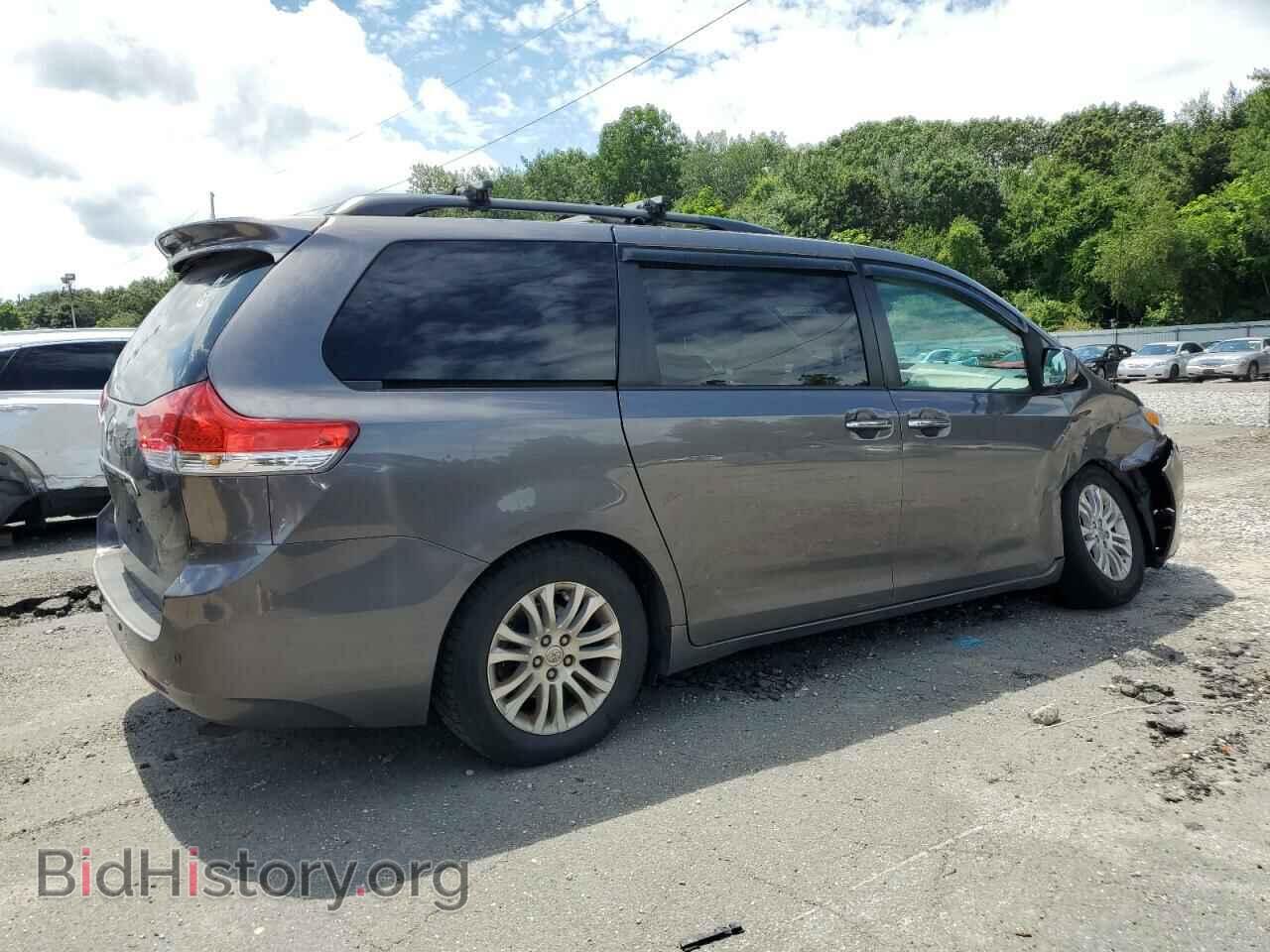 2014 TOYOTA All Models - VIN: 5TDYK3DC0ES444096 - Фото 3