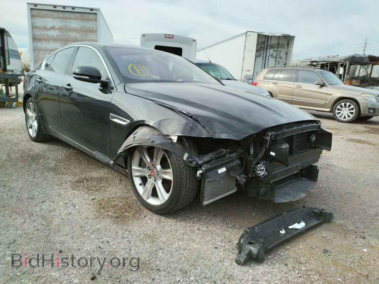 Photo SAJAD4FX2JCP35052 - JAGUAR XE 2018