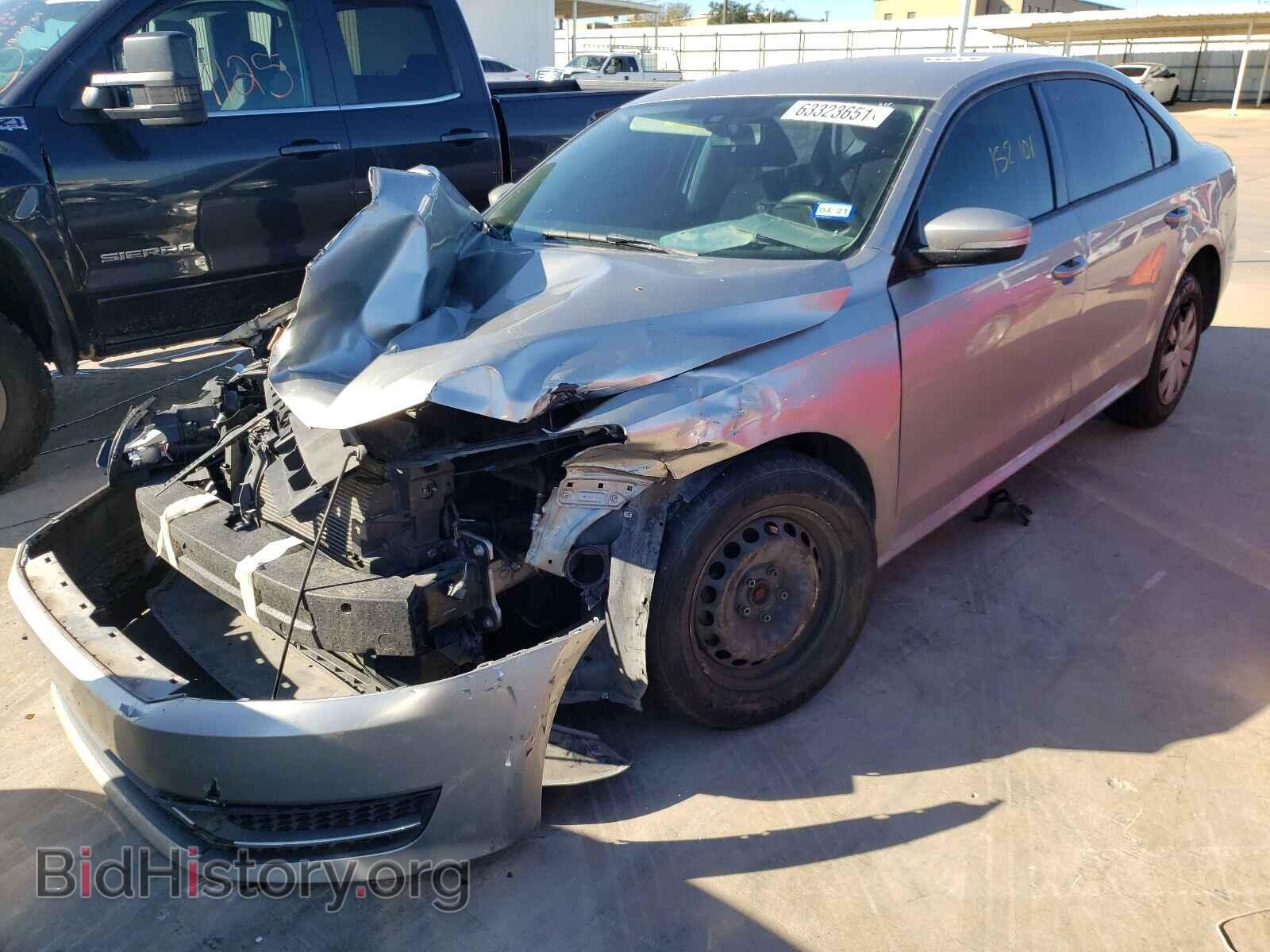 2013 VOLKSWAGEN PASSAT - VIN: 1VWAP7A38DC096057 - Фото 2