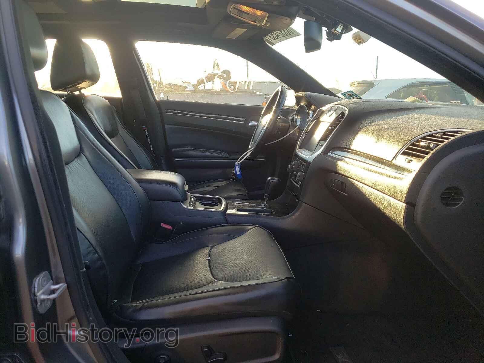 2011 CHRYSLER 300 - VIN: 2C3CA6CT0BH537411 - Фото 5