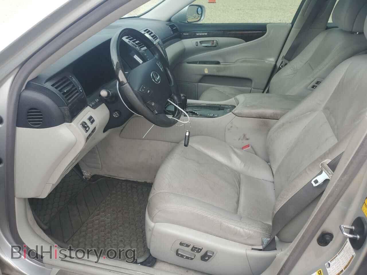 2010 LEXUS LS460 - VIN: JTHBL5EF0A5099528 - Photo 7