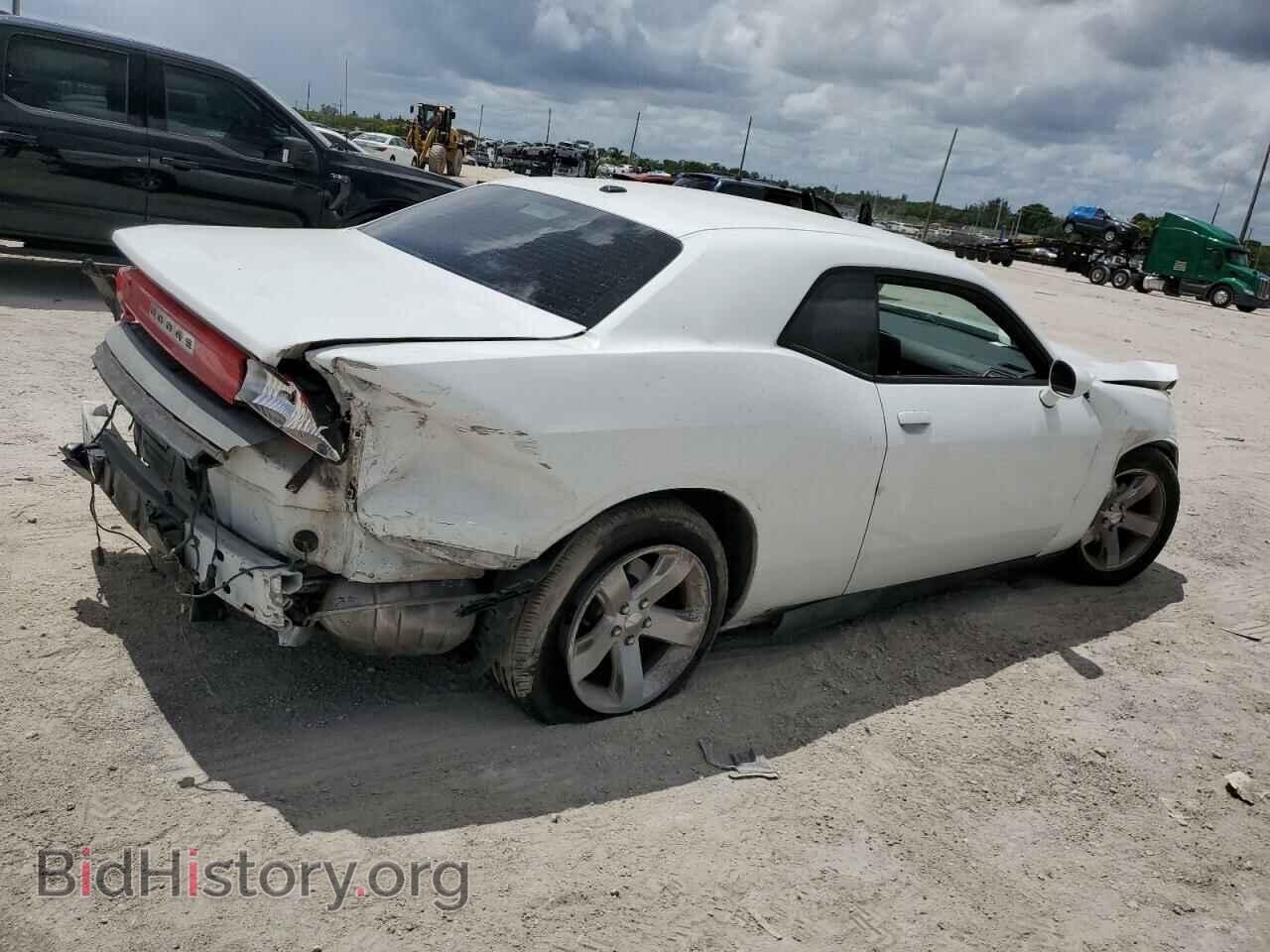 2013 DODGE CHALLENGER - VIN: 2C3CDYAG2DH723964 - Фото 3