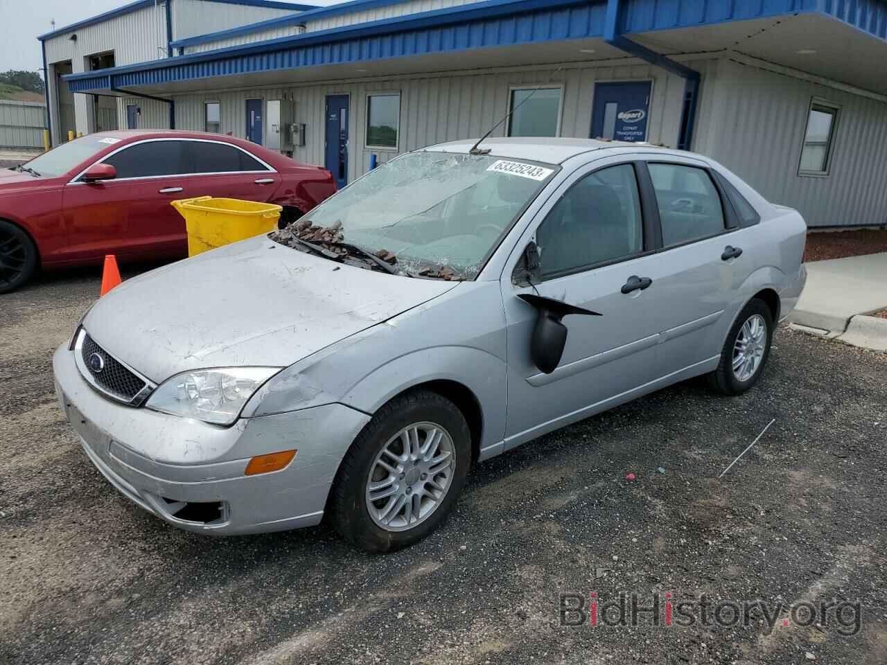 Photo 1FAFP34N57W269332 - FORD FOCUS 2007