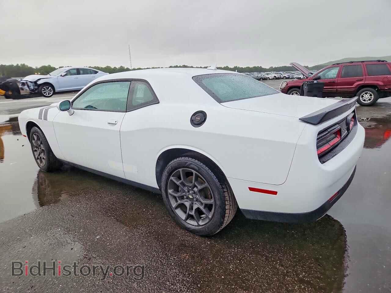 2018 DODGE CHALLENGER - VIN: 2C3CDZGG9JH322873 - Photo 2