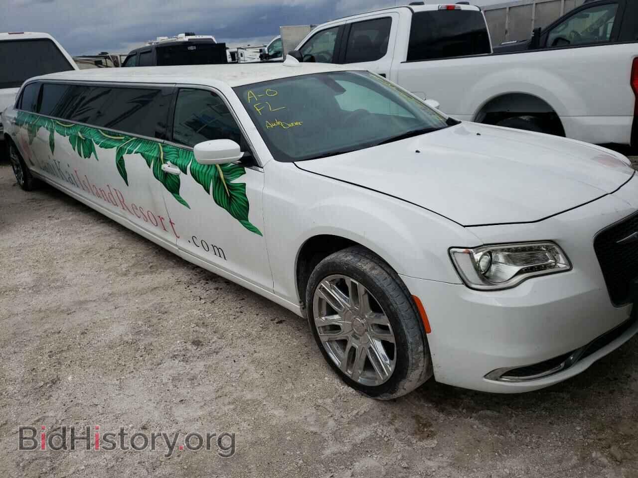 Фотография 2C3CCAAG5KH577745 - CHRYSLER 300 2019
