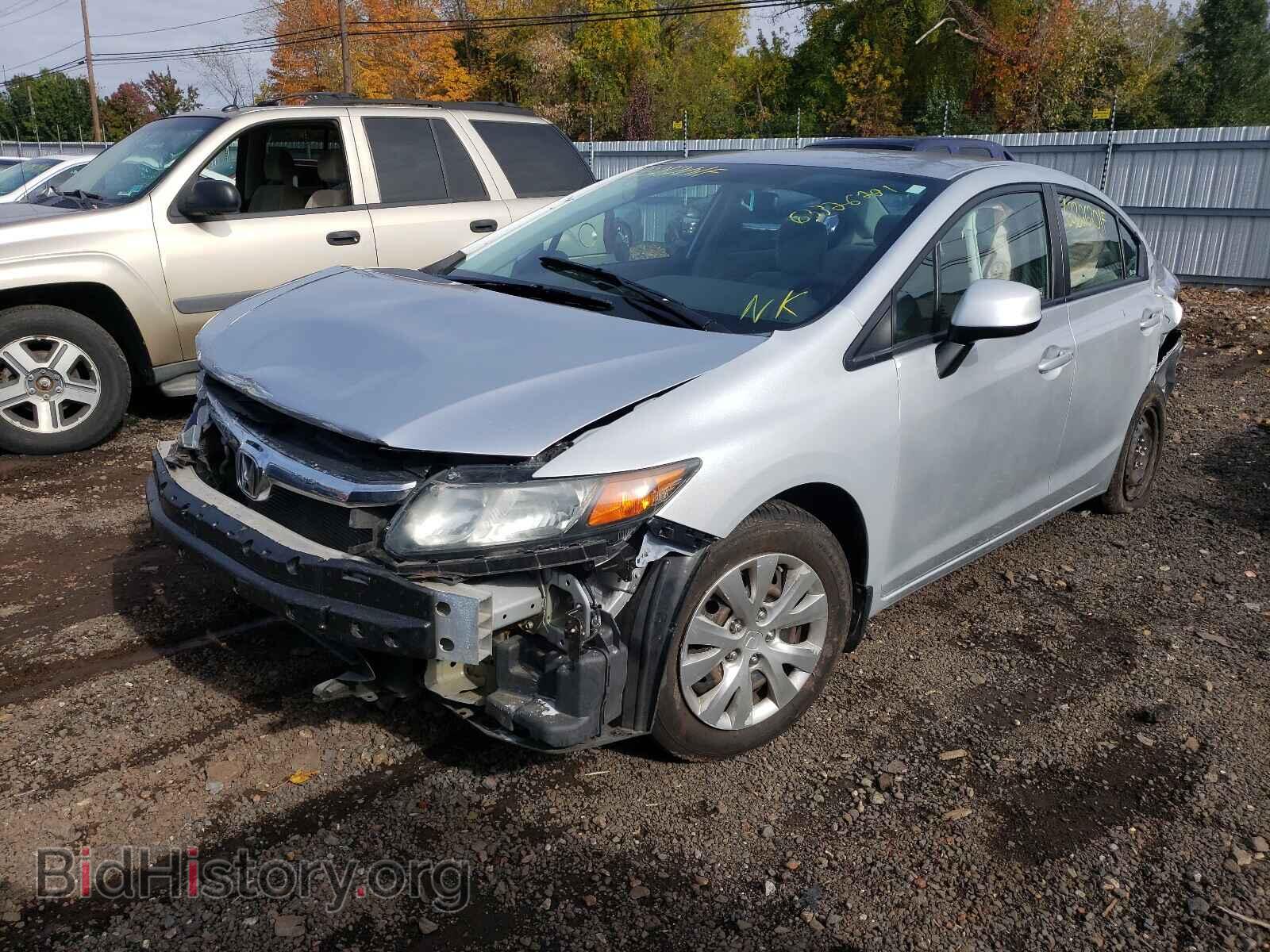 2012 HONDA CIVIC - VIN: 2HGFB2F51CH592352 - Photo 2