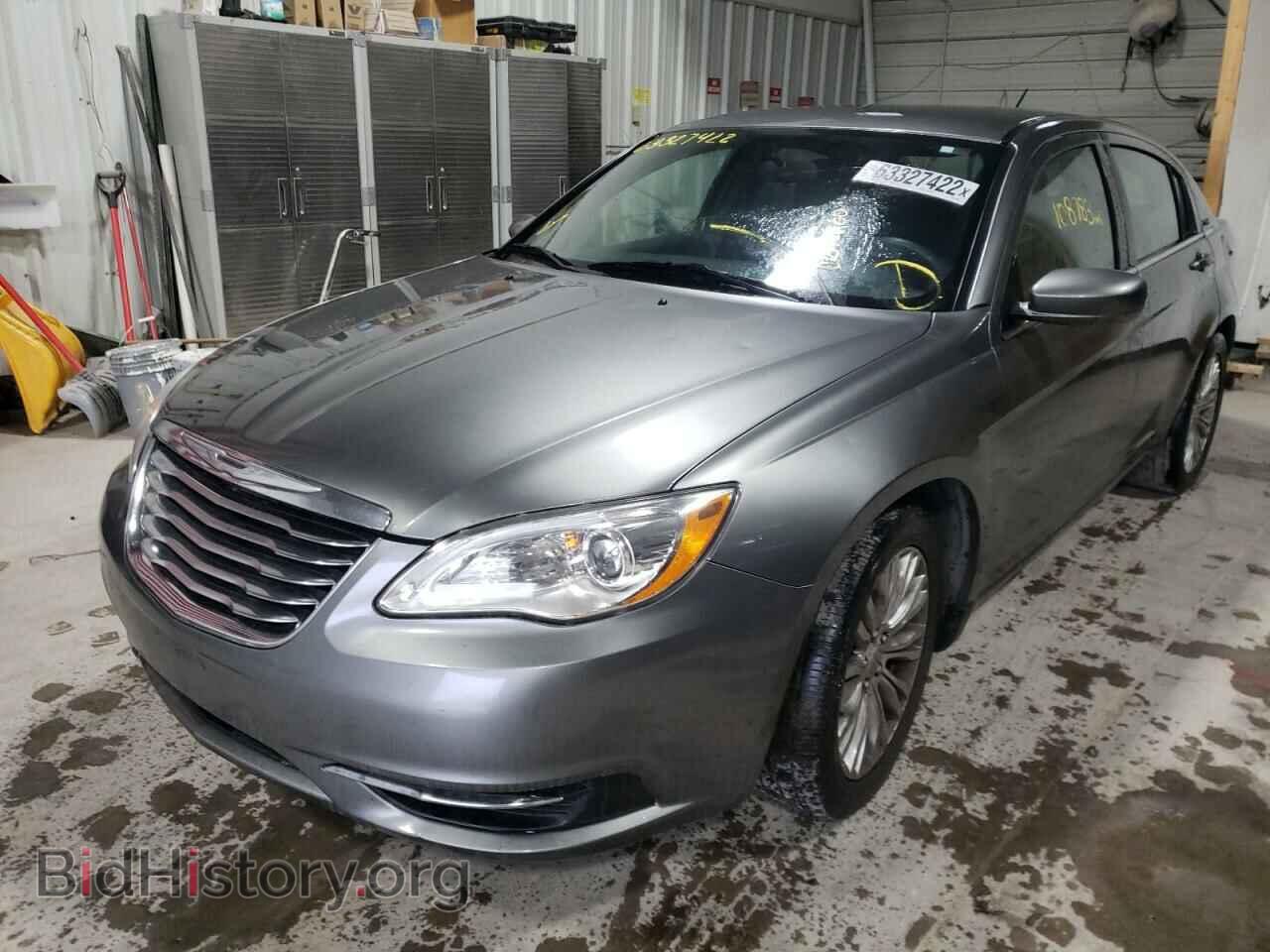 2012 CHRYSLER 200 - VIN: 1C3CCBABXCN256562 - Фото 2
