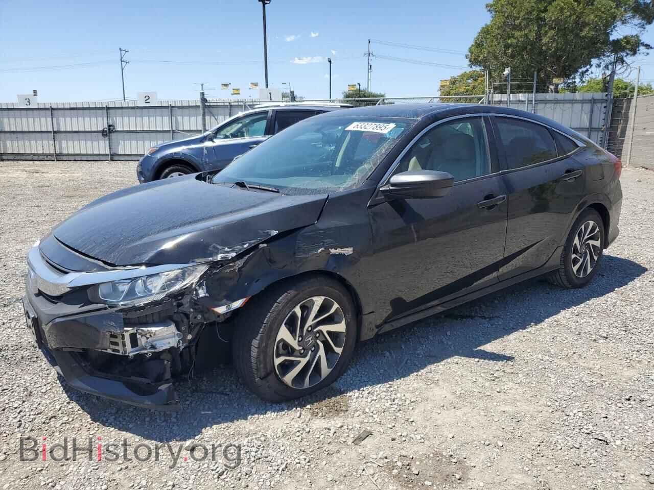 Photo 19XFC2F77GE226703 - HONDA CIVIC 2016