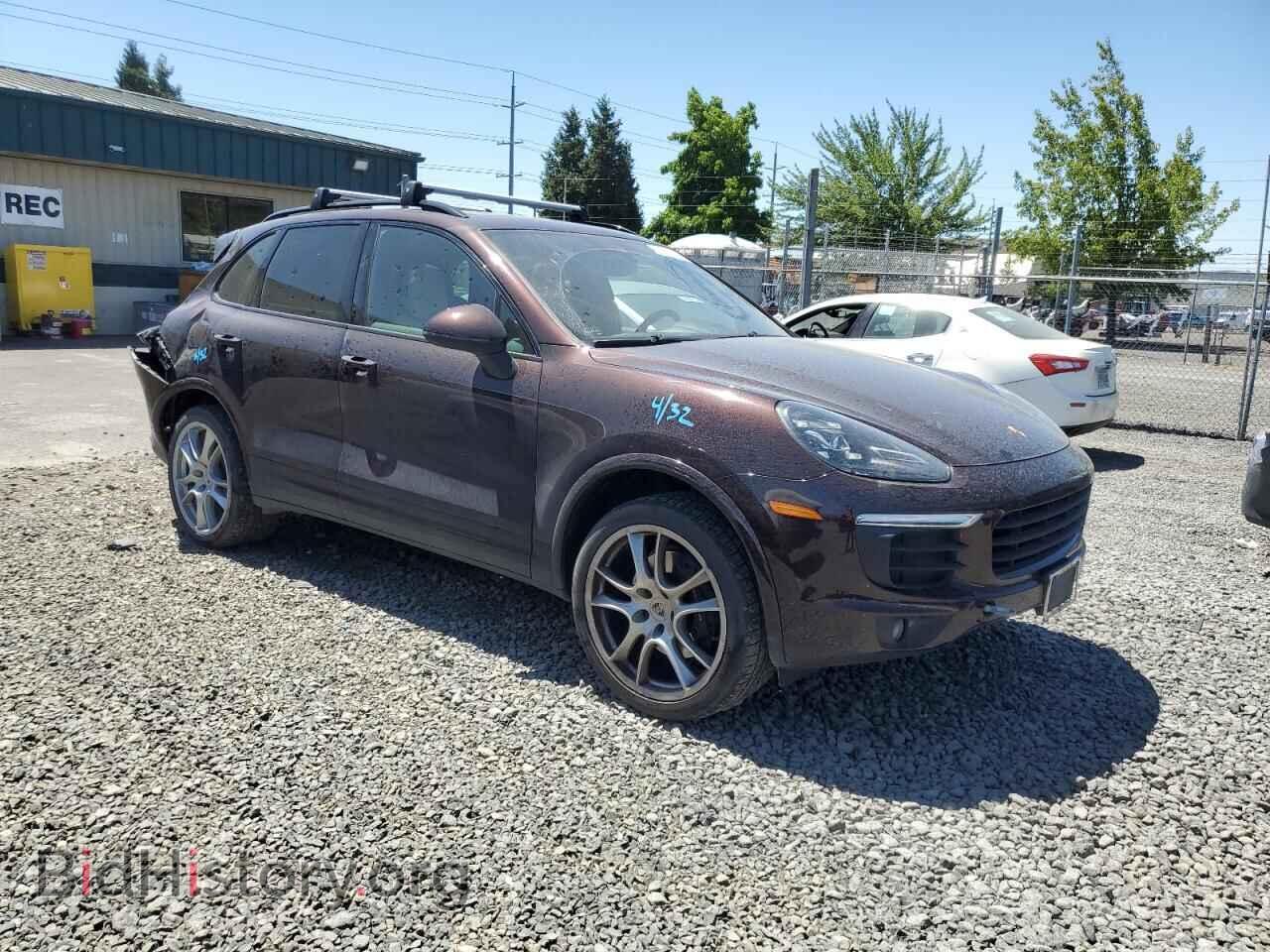 2017 PORSCHE CAYENNE - VIN: WP1AA2A25HKA90466 - Фото 4