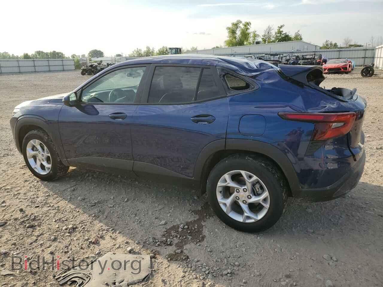 2024 CHEVROLET TRAX - VIN: KL77LFE21RC084597 - Фото 2