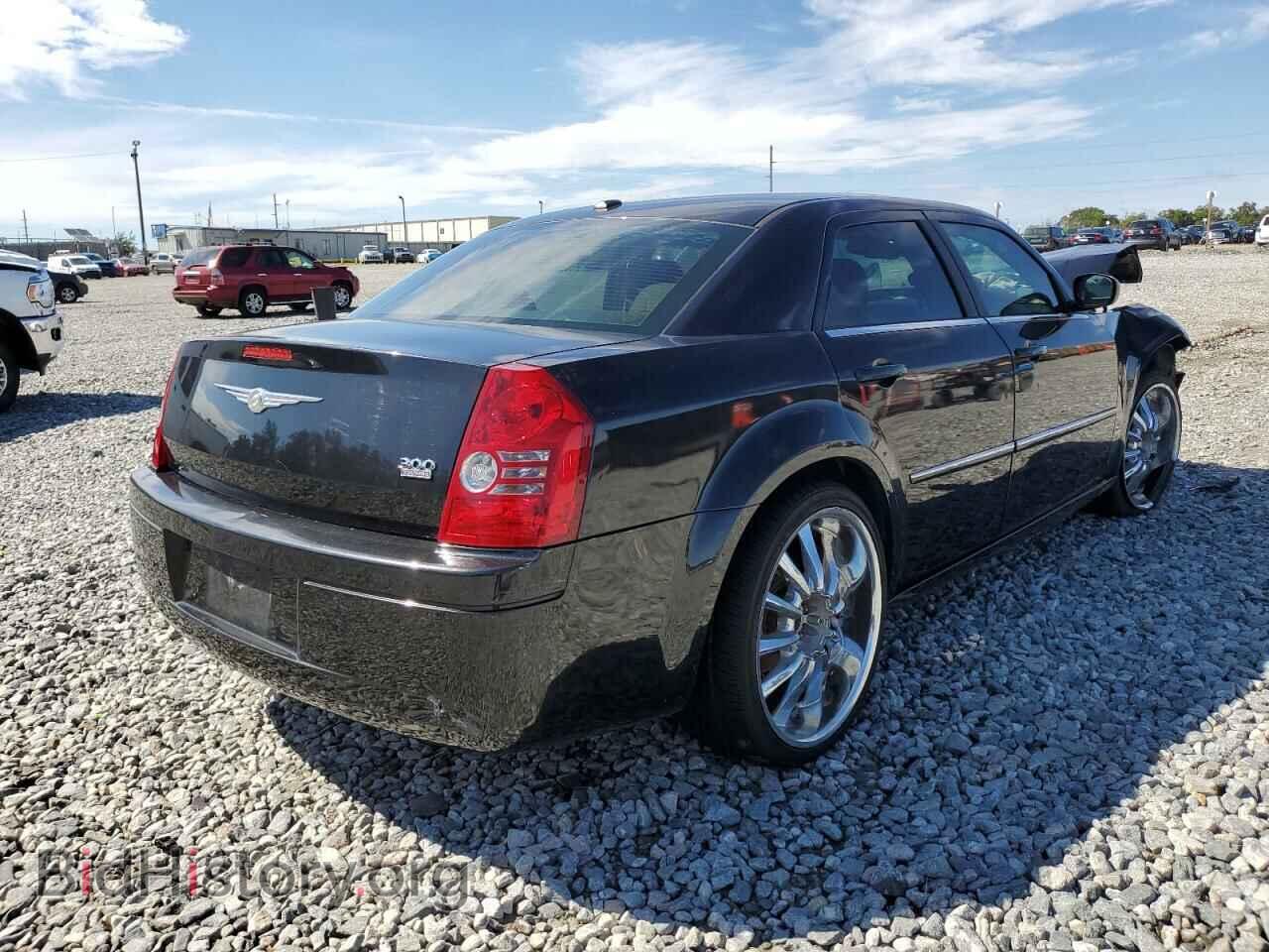 2009 CHRYSLER 300 - VIN: 2C3LA43D39H612285 - Фото 4