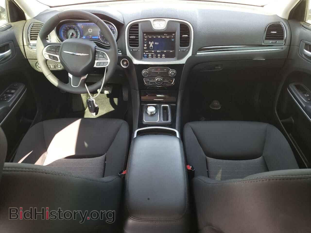 2023 CHRYSLER 300 - VIN: 2C3CCAAG4PH510139 - Фото 8