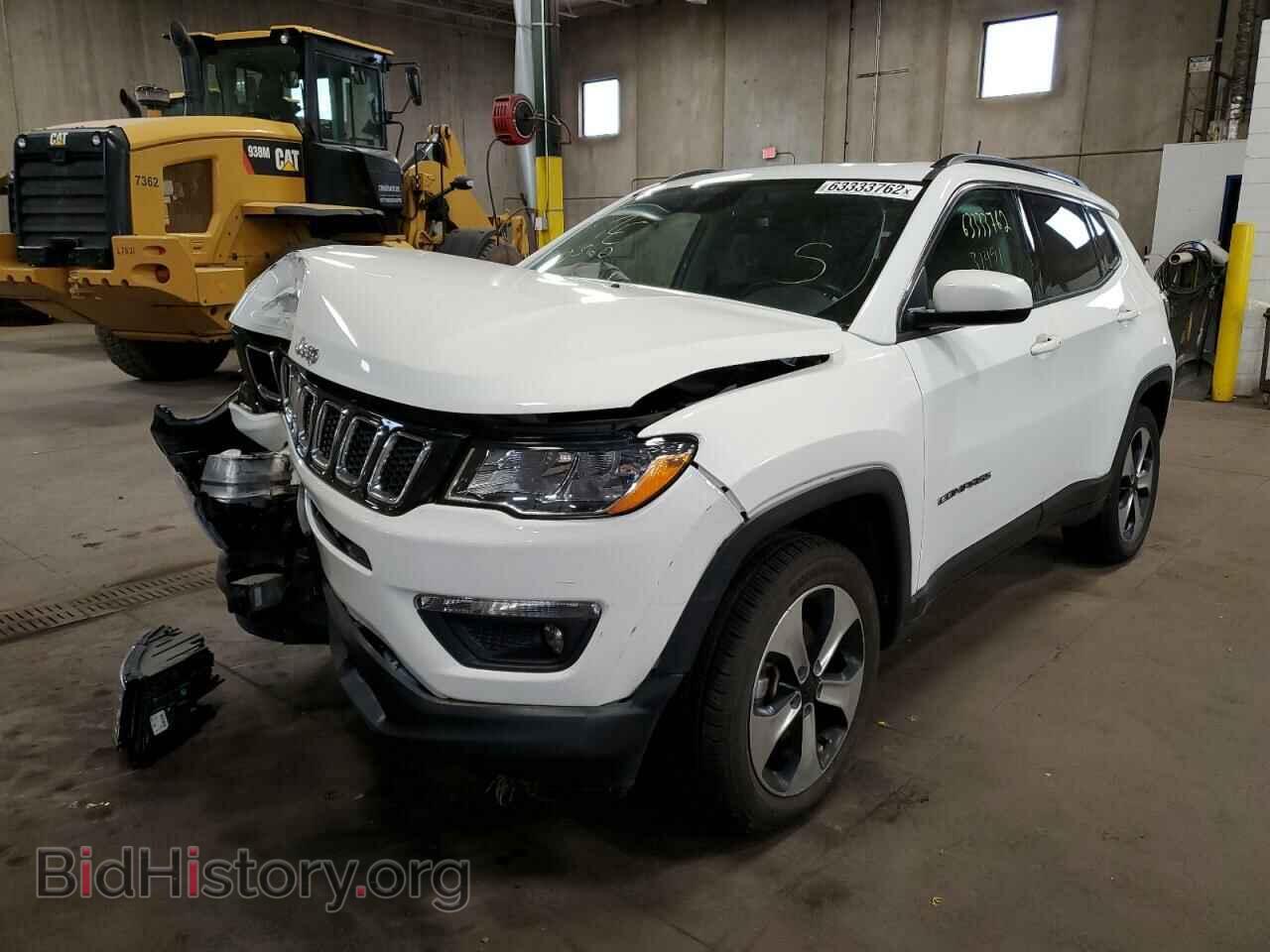 2017 JEEP COMPASS - VIN: 3C4NJDBB1HT640001 - Photo 2