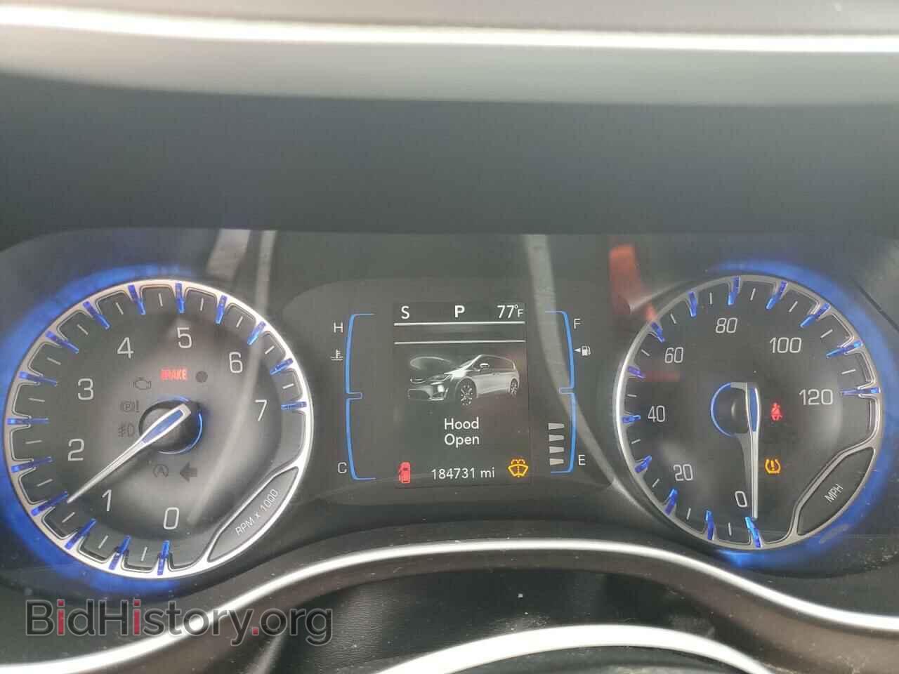 2017 CHRYSLER PACIFICA - VIN: 2C4RC1DG6HR502220 - Фото 9