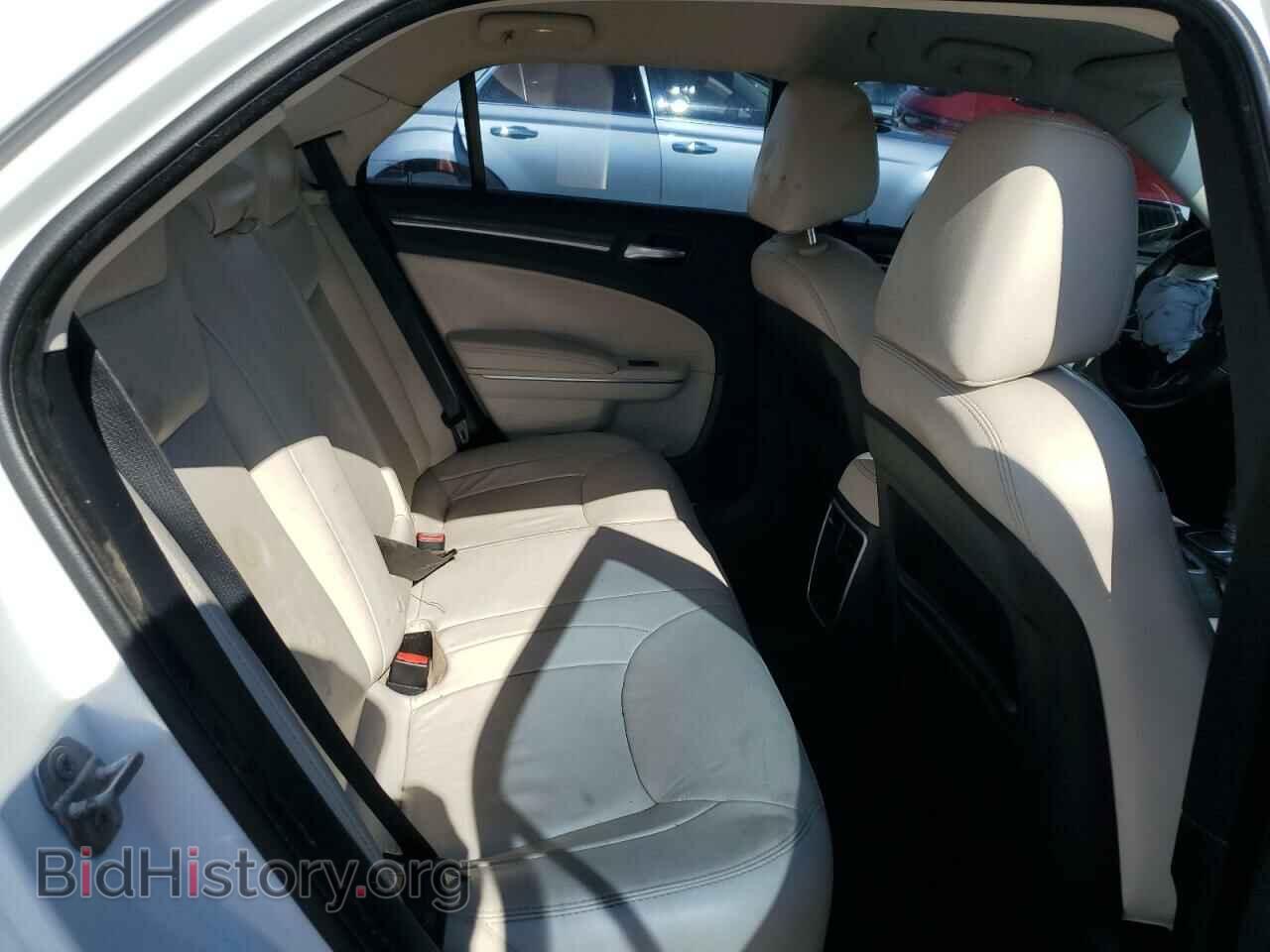 2015 CHRYSLER 300 - VIN: 2C3CCAAGXFH813974 - Фото 10
