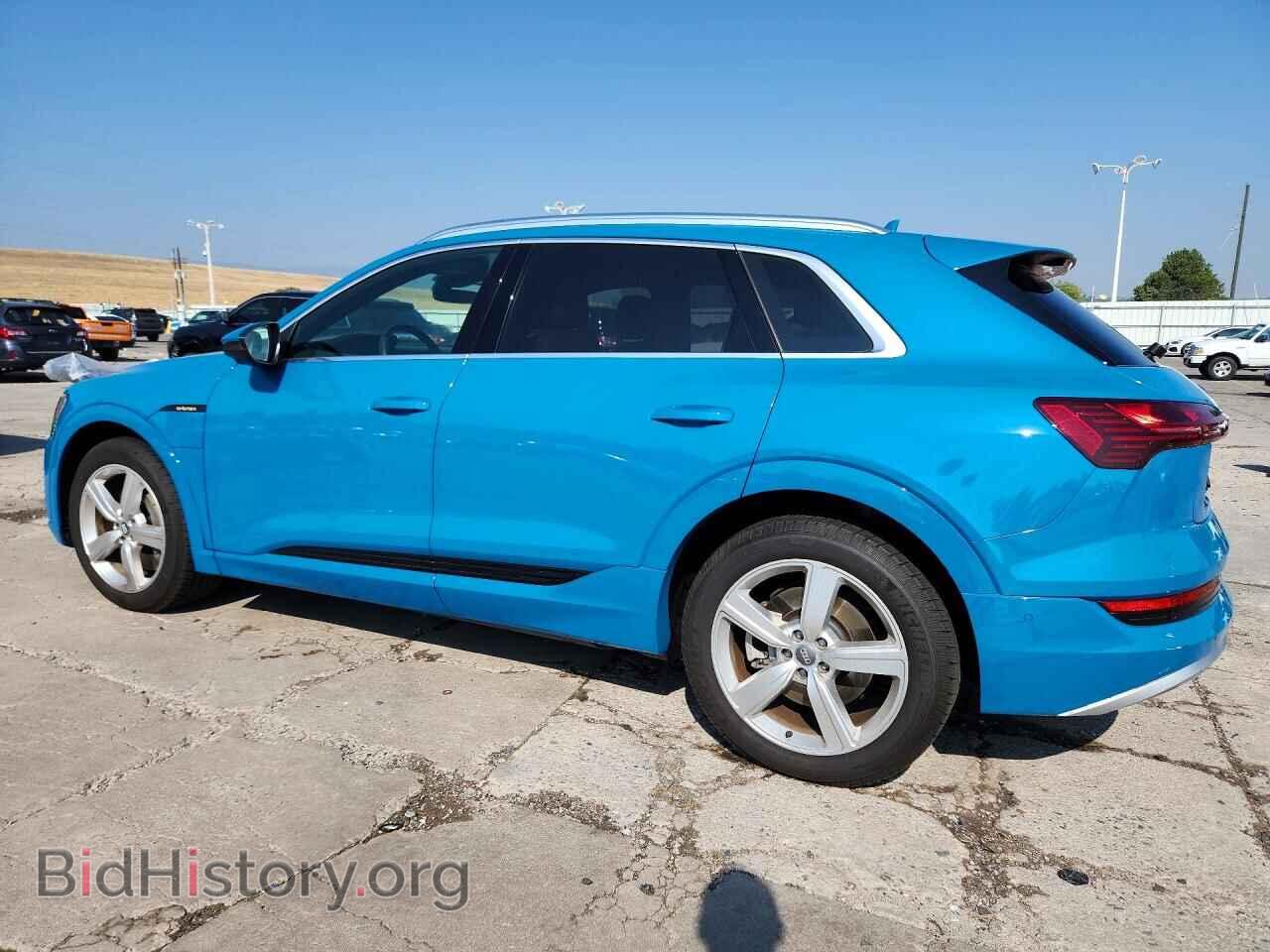 2019 AUDI E-TRON - VIN: WA1VAAGE2KB021167 - Photo 2