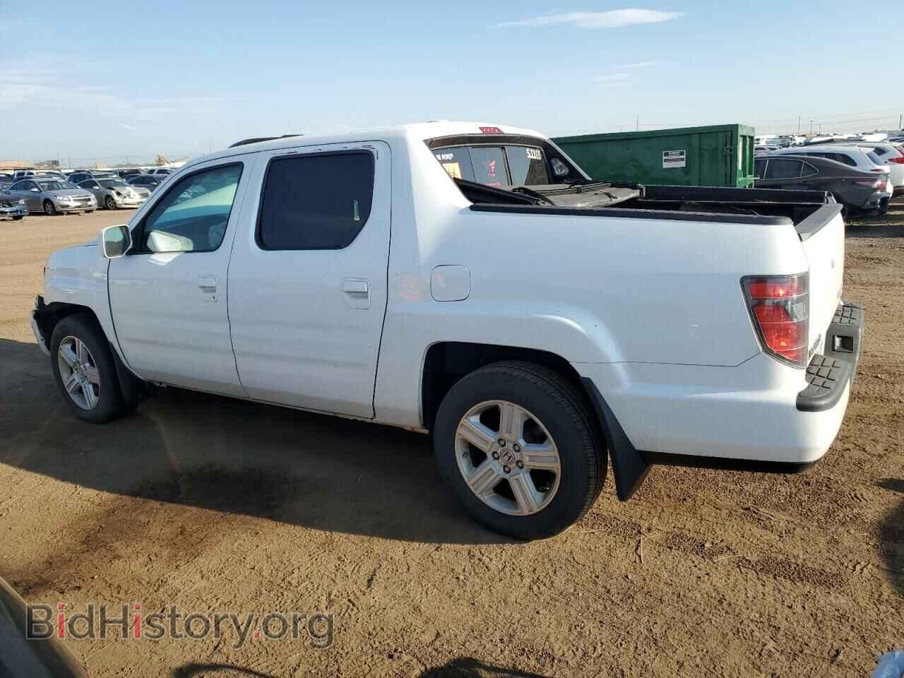 2013 HONDA RIDGELINE - VIN: 5FPYK1F51DB001078 - Фото 2