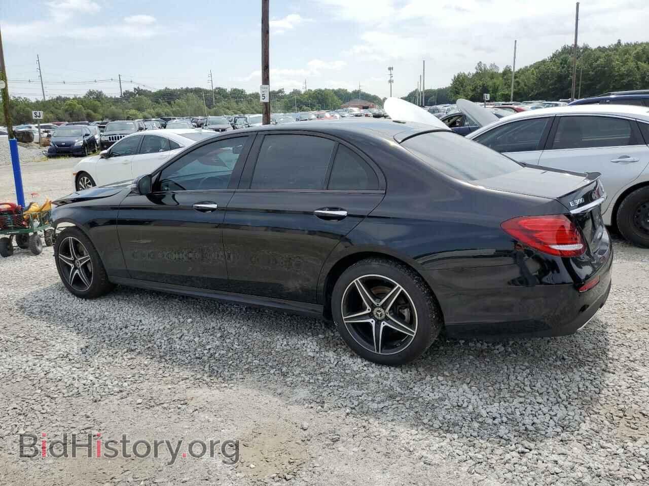 2018 MERCEDES-BENZ E-CLASS - VIN: WDDZF4KBXJA343024 - Фото 2