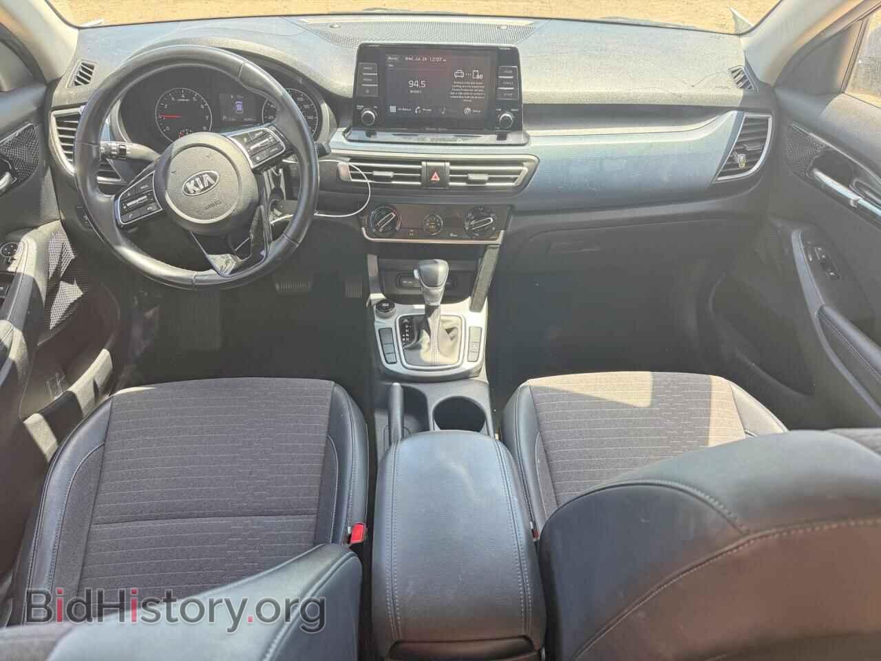 2021 KIA SELTOS - VIN: KNDEU2AA8M7090475 - Photo 8