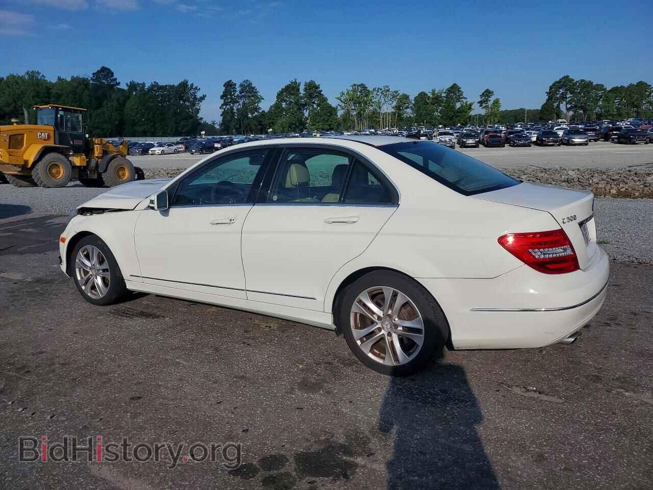 2012 MERCEDES-BENZ C-CLASS - VIN: WDDGF8BB7CA649065 - Фото 2