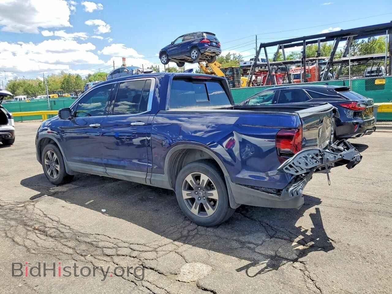 2017 HONDA RIDGELINE - VIN: 5FPYK3F70HB004461 - Photo 2