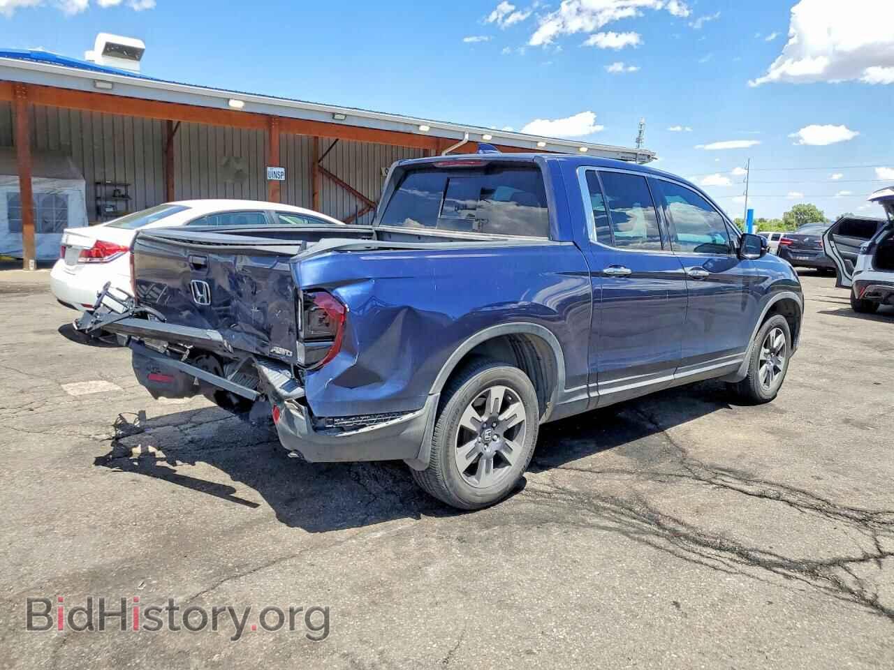 2017 HONDA RIDGELINE - VIN: 5FPYK3F70HB004461 - Photo 3
