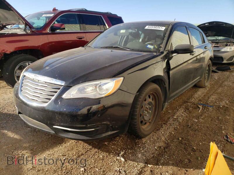 2013 Chrysler 200 (VIN 1C3CCBABXDN691745) — фото 2 из 10