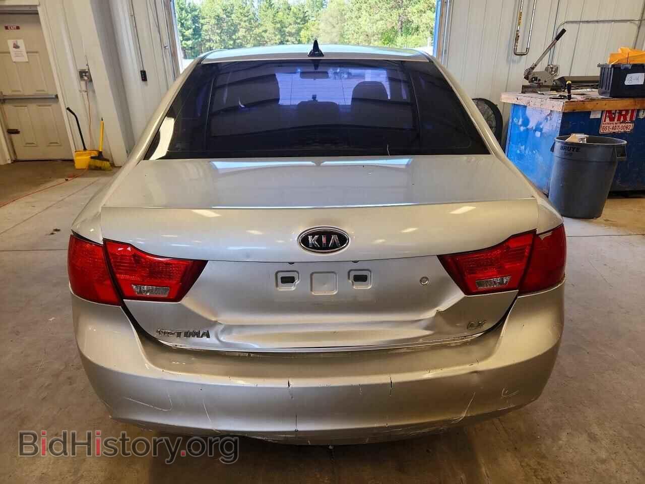 2009 KIA OPTIMA - VIN: KNAGE228095351082 - Фото 6