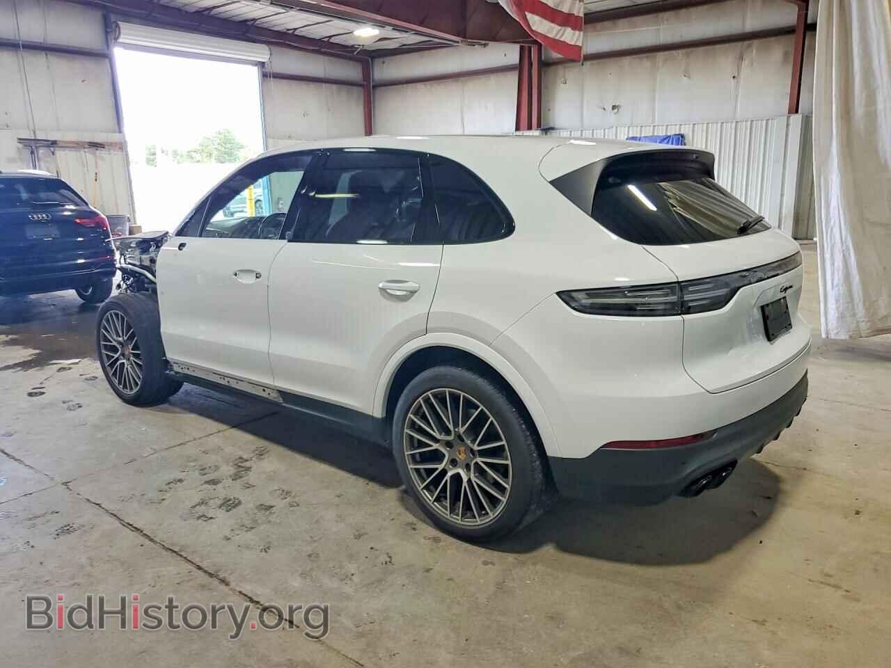 2023 PORSCHE CAYENNE - VIN: WP1AA2AY2PDA00147 - Photo 2