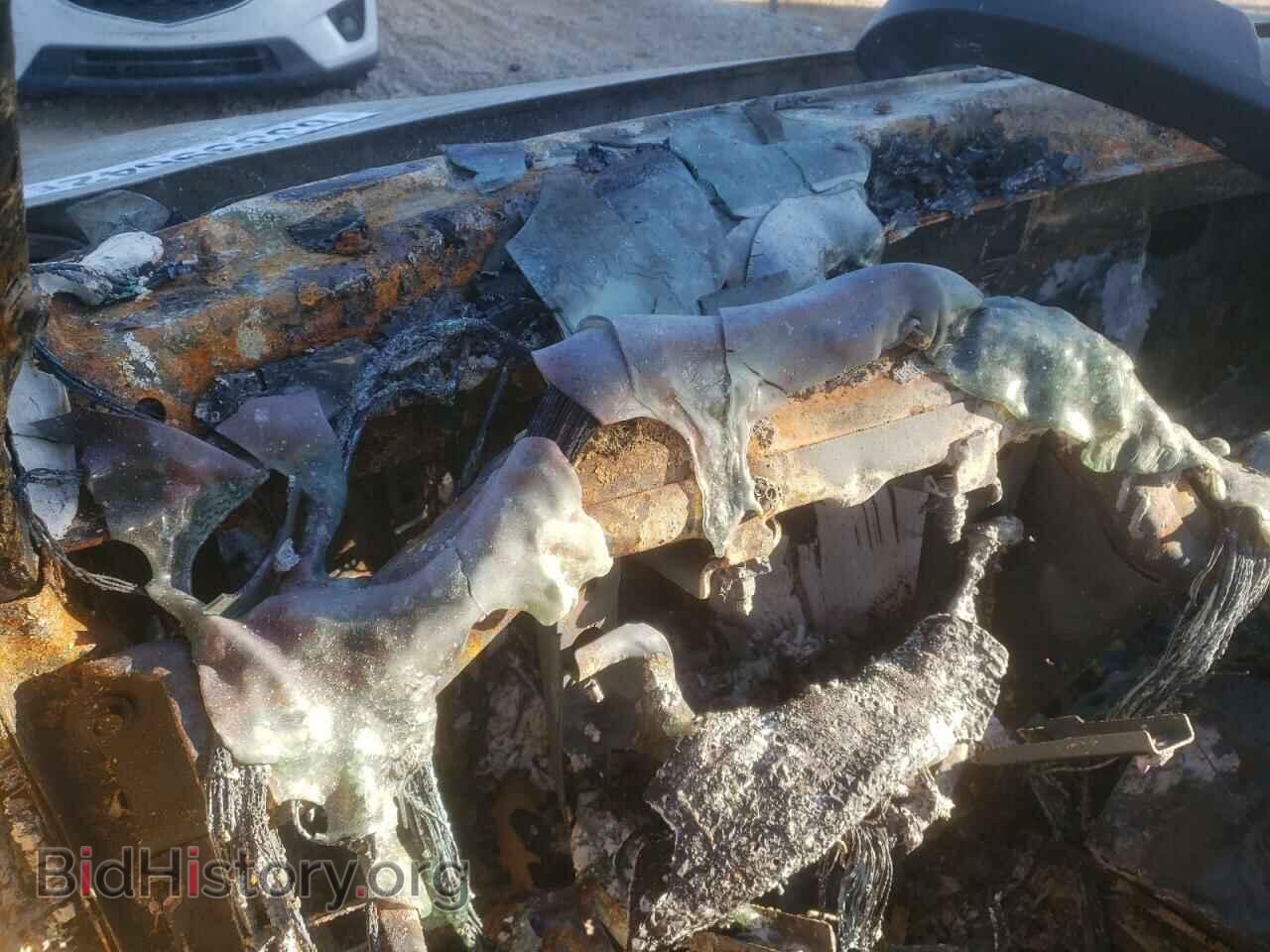 2010 GMC YUKON - VIN: 1GKUCEEF7AR151938 - Фото 8