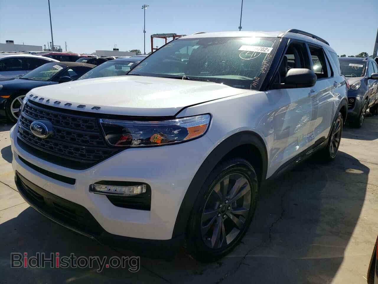 2021 FORD EXPLORER - VIN: 1FMSK7DHXMGB93357 - Photo 2