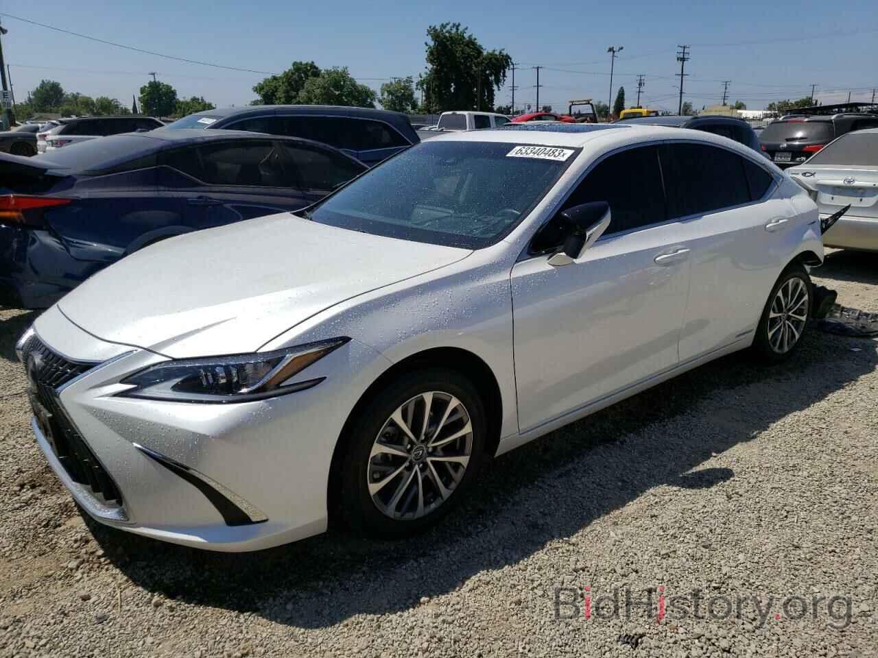 Photo 58ACA1C13NU023698 - LEXUS ES300 2022