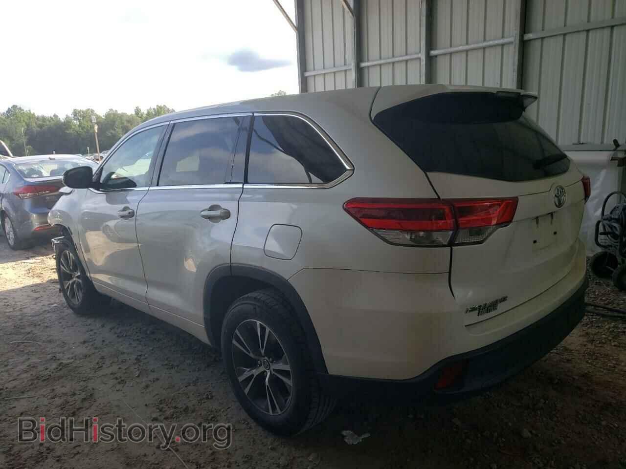 2018 TOYOTA HIGHLANDER - VIN: 5TDZZRFH4JS235160 - Фото 2