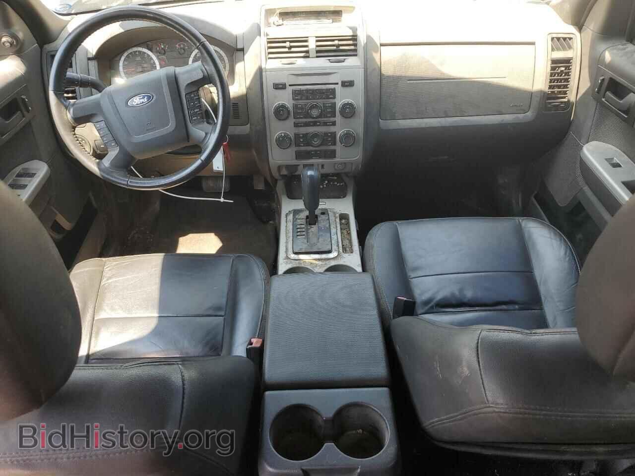 2011 FORD ESCAPE - VIN: 1FMCU0DGXBKC07085 - Фото 8