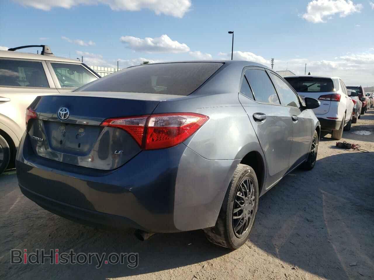 2017 TOYOTA COROLLA - VIN: 5YFBURHE2HP715980 - Фото 4